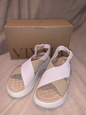 VIVAIA Kara Adapt All Walker Sandal in Ivory/Nude